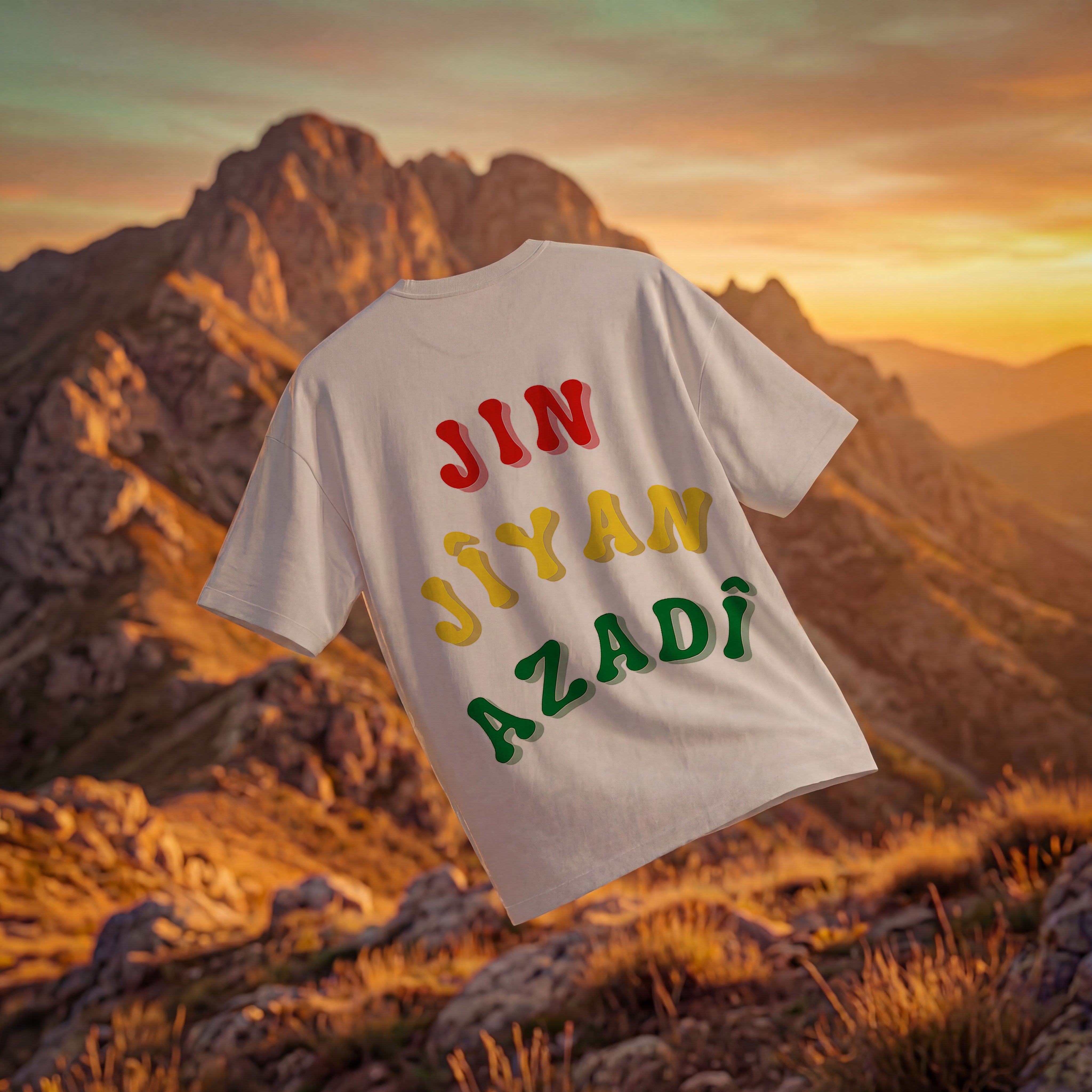 JIN JÎYAN AZADÎ OVERSIZED T-SHIRT