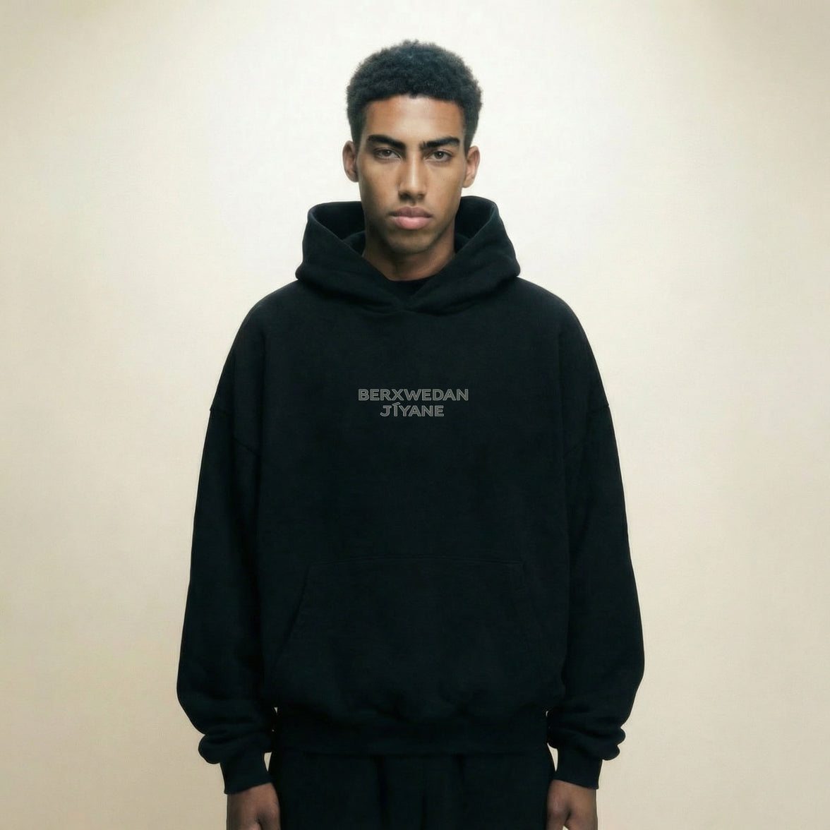 BERXWEDAN JÎYANE OVERSIZED HOODIE