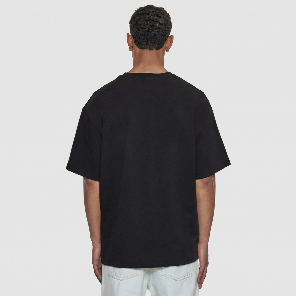 ÊZÎDÎ BASIC OVERSIZED T-SHIRT